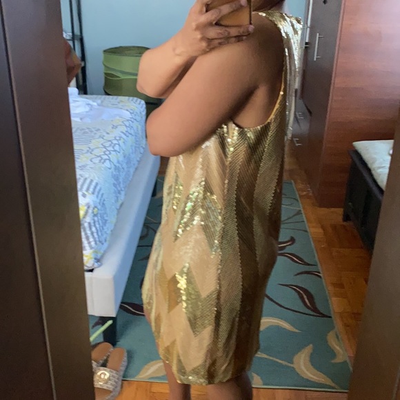 BB Dakota Gold Sequin Mod Style Dress - Picture 7 of 11
